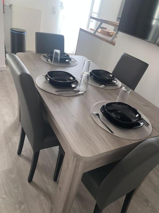 Superbe Appartement Tres Confortable Σερί Εξωτερικό φωτογραφία
